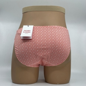 Nikia pink diamond