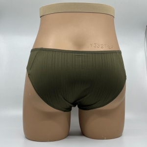 Alto kaki