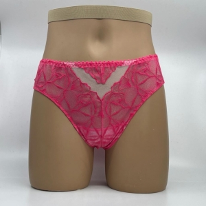 Belgravia blogger pink