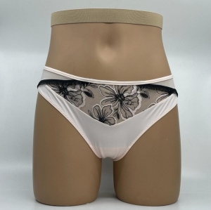 Noorah BNB black blush